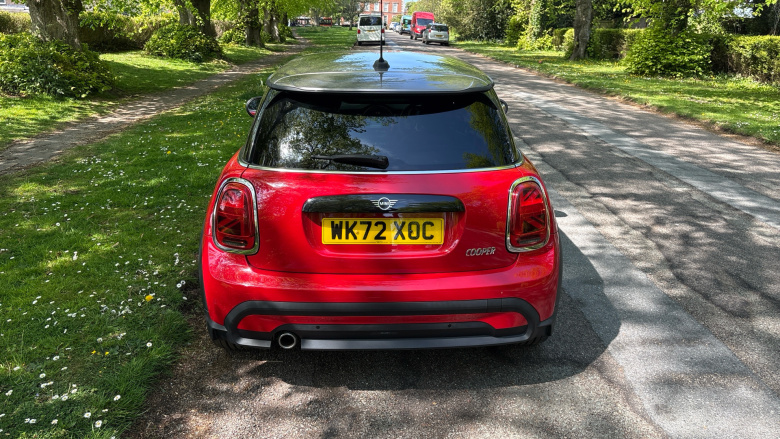 MINI Hatchback 1.5 Cooper Exclusive 3dr Auto Petrol Hatchback